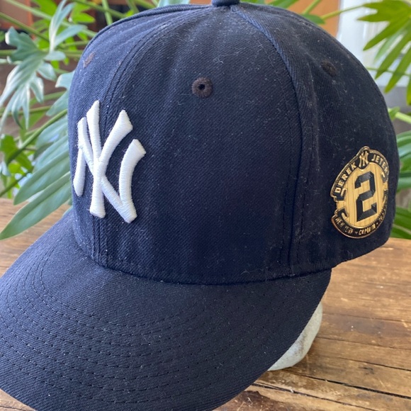 Yankees Derek Jeter Captain #2 New Era Official On-Field Baseball Cap Hat. MLB - Picture 8 of 11
